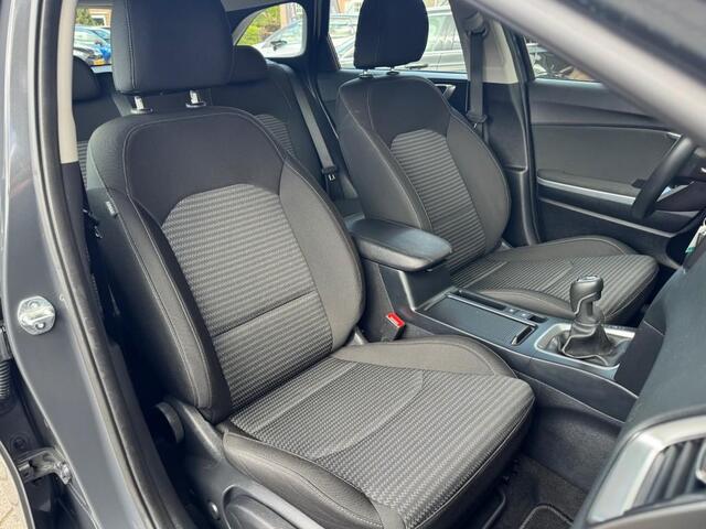 KIA CEE D Ceed SPORTSWAGON 1.5 T-GDI 160PK DYNAMICLINE CARPLAY/TREKHAAK/1E EIG./NL