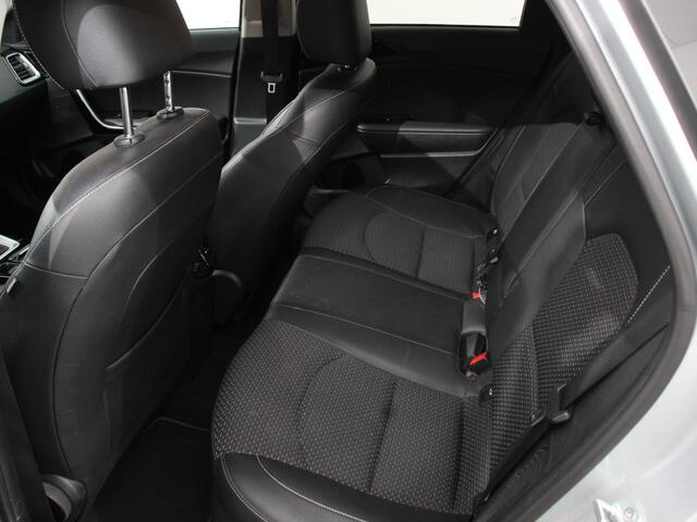 KIA CEE D Ceed Sportswagon 1.6 GDI PHEV DynamicLine Climate control Cruise control Adaptive Electrisch bedienbare achterklep Camera Lichtmetalen velgen Camera Navigatie Apple Carplay/ Android Auto Led