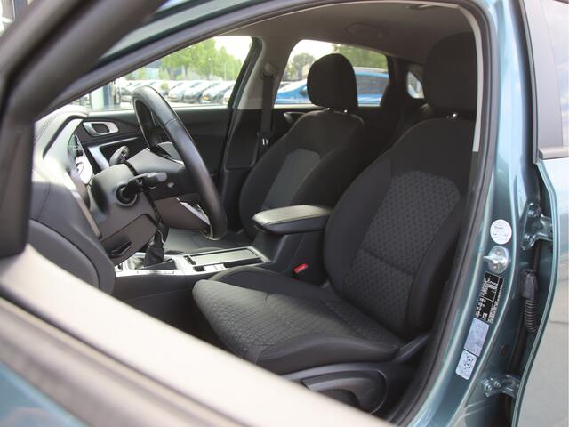 KIA CEE D Ceed 1.0 T-GDi DynamicLine Winter Pakket, Camera-Carplay, LMV Lente actie!