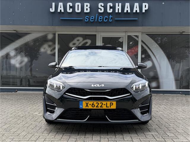 KIA CEE D Ceed Sportswagon 1.5 T-GDi GT-Line / Automaat / Keyless / Carplay / Schuif- Kanteldak / 17'' LM /
