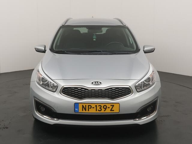 KIA CEE D cee'd Sportswagon 1.6 GDI DynamicLine | Trekhaak | Camera | Navi | Clima |