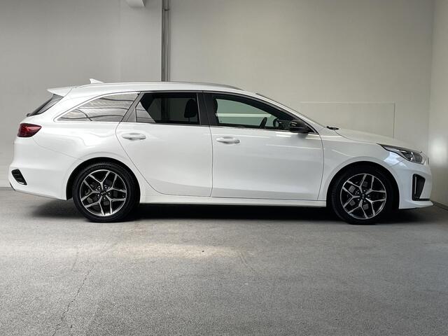 KIA CEE D Ceed Sportswagon 1.5 T-GDi MHEV GT-Line Edition | TREKHAAK | CARPLAY | CAMERA |