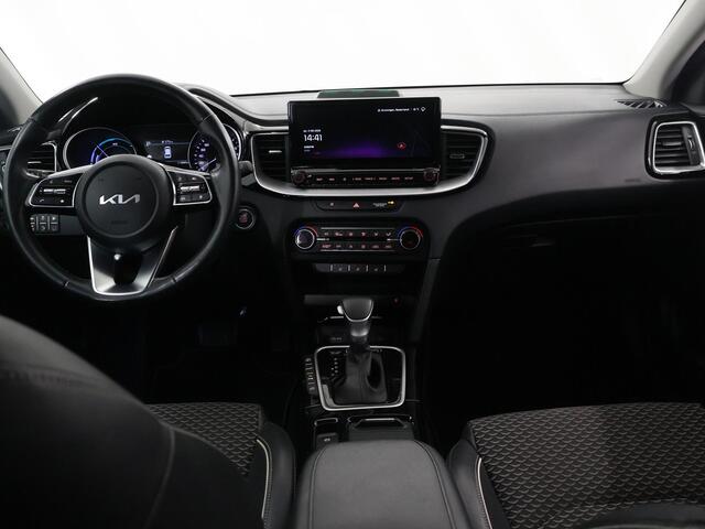 KIA CEE D Ceed Sportswagon 1.6 GDI PHEV DynamicPlusLine | Trekhaak | Stoel/Stuurwielverwarming | Dodehoek Detectie | Keyless Go | Elektrische Achterklep | Climate Control |