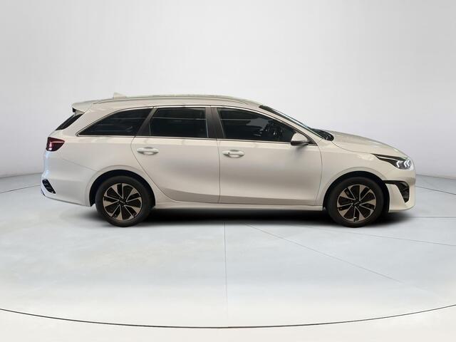 KIA CEE D Ceed Sportswagon 1.6 GDI PHEV DynamicLine | Achteruitrijcamera | Android Auto Apple carplay | Stoel verwarming en Stuurverwarming | Lane Assist | Adaptieve Cruise Control |