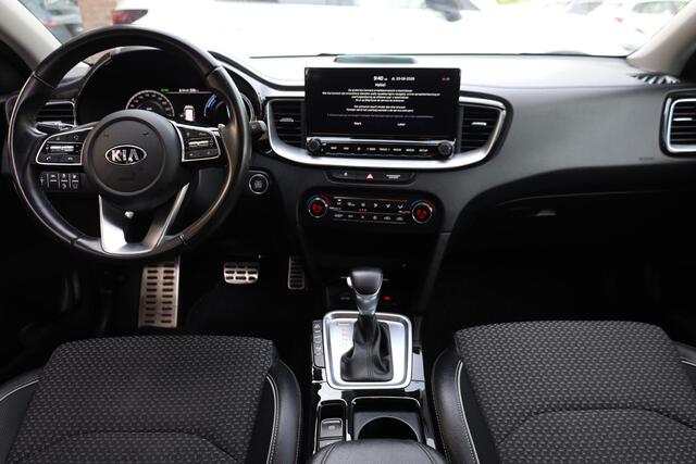 KIA CEE D Ceed Sportswagon 1.6 GDI PHEV DynamicPlusLine TREKHAAK-AFN CAMERA WIDE-NAVI HALFLEER CARPLAY NAVI DAB PDC DEALER-ONDERHOUDEN ELEK-ACHTERKLEP ENZ.