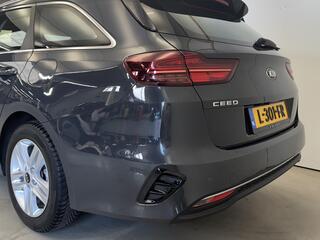 KIA CEE D
