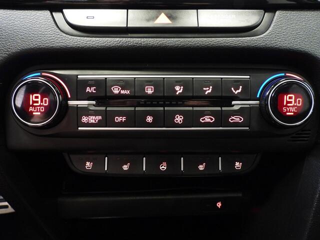 KIA CEE D Ceed Sportswagon 1.6 GDI PHEV Plug-In ExecutiveLine TREKH./LEER/SCHUIFDAK/LED/17"LMV!