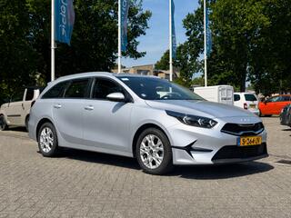 KIA CEE D