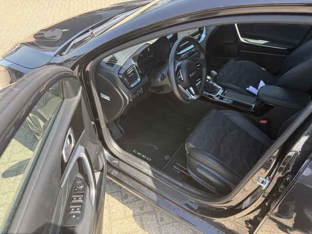 KIA CEE D Ceed Sportswagon 1.0 T-GDi DESIGN EDITION * VEEL OPTIES! *
