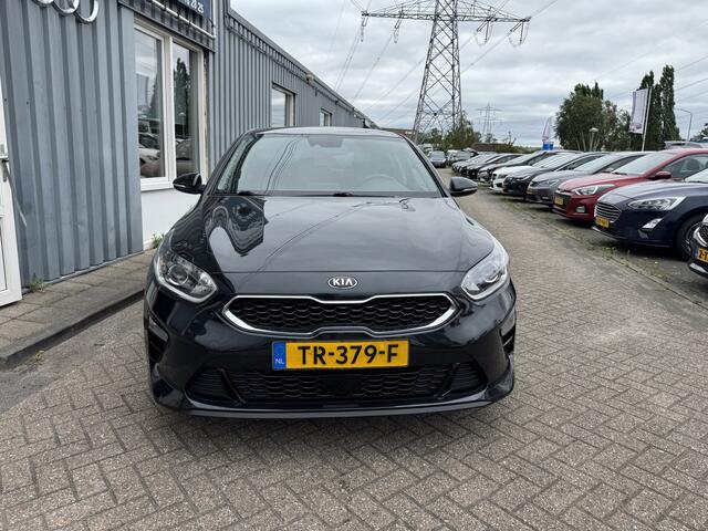 KIA CEE D Ceed 1.0 T-GDi DynamicPlusLine