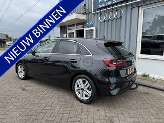 KIA CEE D