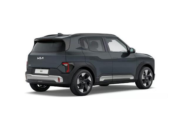 KIA EV2 Plus 42.2 kWh | Stoel- en stuurwielverwarming | 16" lichtmetalen velgen | Batterijverwarming | Dual zone climate control | Full map navigatie | Adaptieve cruise control |