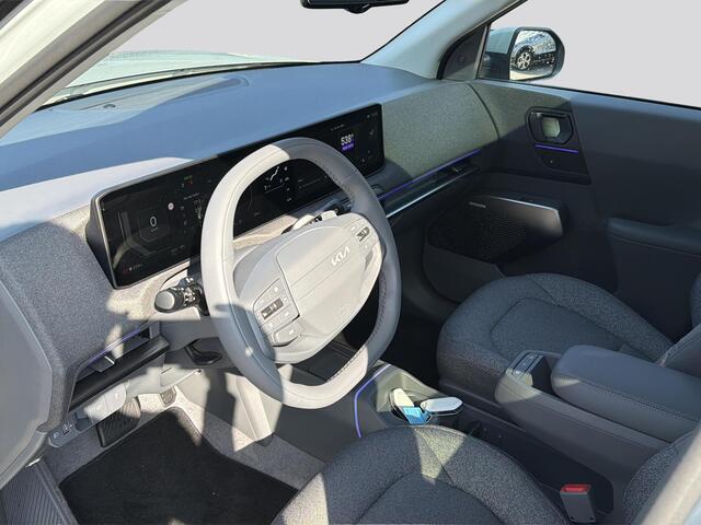 KIA EV2 Plus Advanced 42.2 kWh | Schuif/kantel dak | Harman Kardon audio | Camera | Stoelverwarming