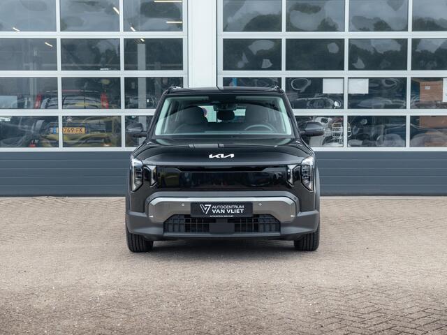KIA EV2 Air 42.2 kWh 5p. | Actieprijs * | Clima | Adapt. cruise | Navi | Dakrails | 16" | Stoel&Stuur Verwarming | Apple Carplay