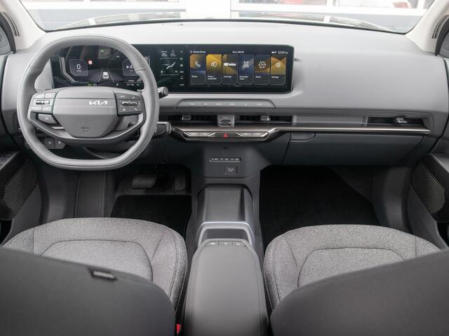 KIA EV2 Air 42.2 kWh 5p. | Actieprijs * | Clima | Adapt. cruise | Navi | Dakrails | 16" | Stoel&Stuur Verwarming | Apple Carplay