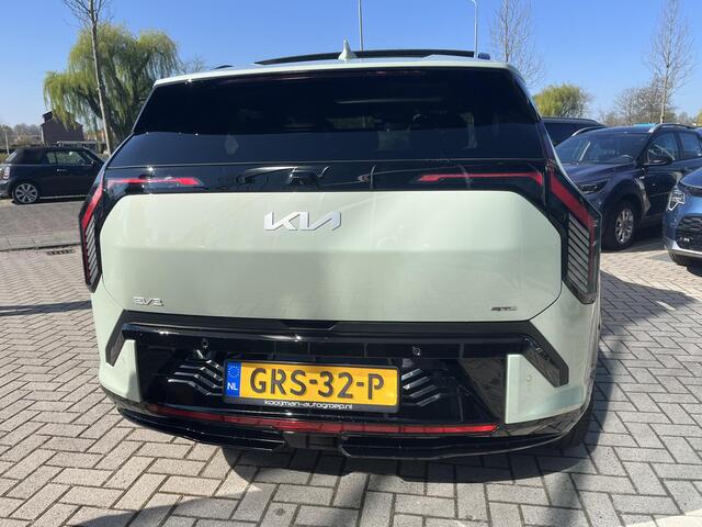 KIA EV3 GT-PlusLine 81.4 kWh DEMO VOORDEEL!!