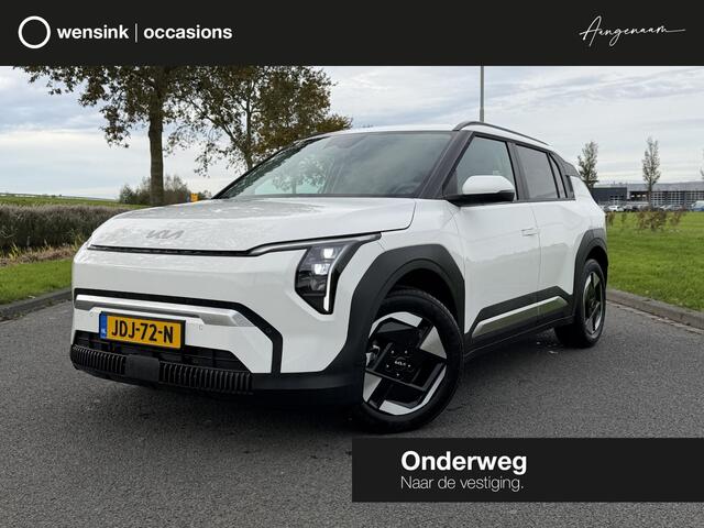 KIA EV3 Plus 81.4 kWh | Trekhaak | Camera | LED | Navigatie | Apple CarPlay/Android Auto | Rijbaanassistentie | Adaptieve Cruise Control | Smart-Key |