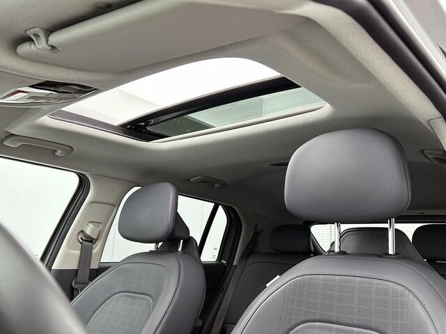 KIA EV3 Plus Advanced 81.4 kWh Harman/Kardon | Panoramadak | Climate Control | Stoelverwarming en stuurverwarming