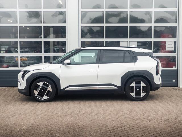 KIA EV3 Plus Advanced 81.4 kWh | Op voorraad | Schuifkanteldak | Stoel en stuurverwarming |
