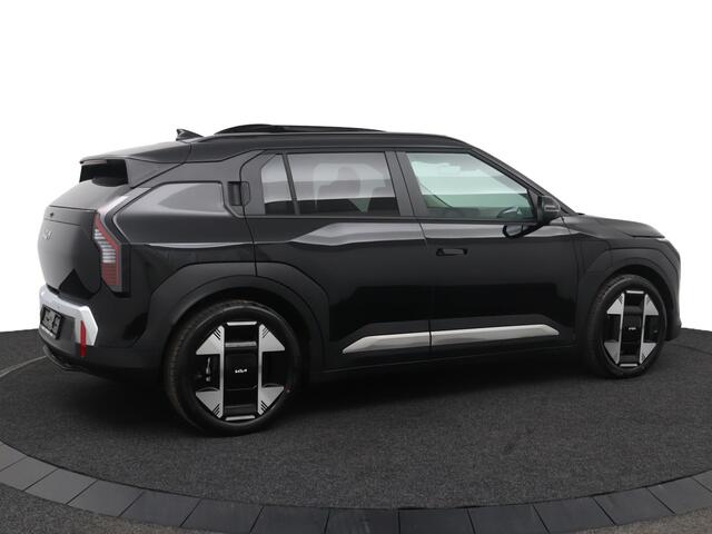 KIA EV3 Plus Advanced 81.4 kWh - Prijs incl. inruilpremie - Schuif-/kanteldak - Lederenbekleding - Stoel / Stuurwielverwarming - Fabrieksgarantie tot 12-2032 of 150.000 km