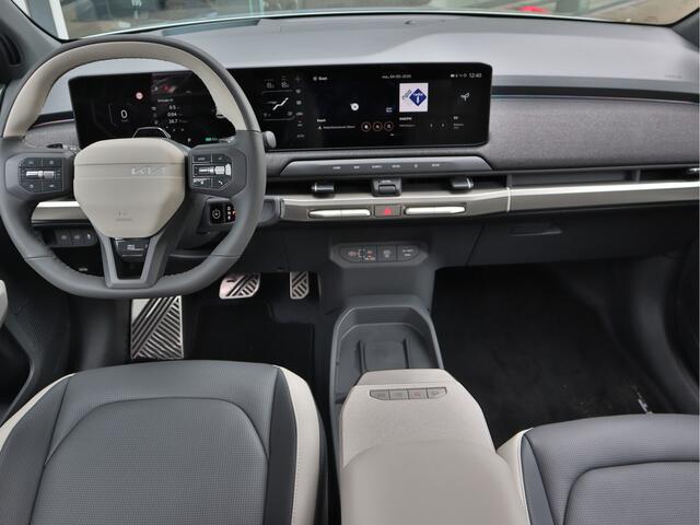 KIA EV3 GT-PlusLine 81.4 kWh | Memory | Leder | Navigatie | Elektrisch glazen schuif-/kantel dak | Tot 10Jr. Kia-Garantie |
