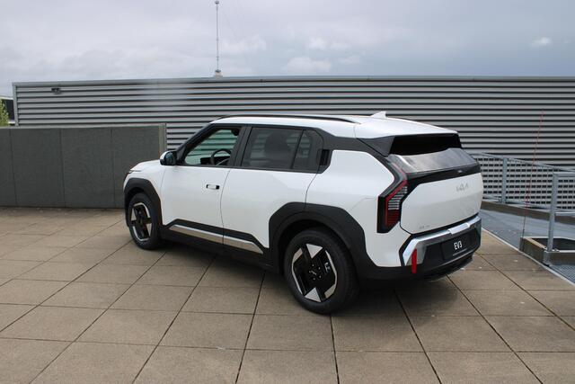 KIA EV3 Plus 58.3 kWh Navi / Stoel & stuurwiel verwarming / V2L