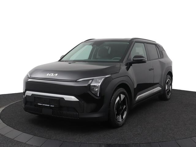 KIA EV3 Plus 81.4 kWh - Prijs incl. ¤3.000,- inruilpremie - Stoel/Stuur Verwarming - Climate Control - Draadloze oplader - Navigatie - Fabrieksgarantie tot 06-2033