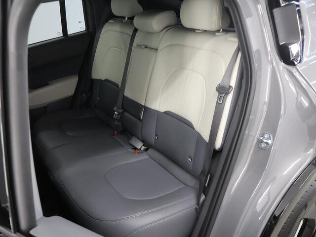 KIA EV3 GT-PlusLine 81.4 kWh | Panoramaschuifdak | 360 Camera | Head-Up display | Harman Kardon | Stoelventilatie |
