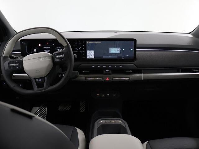 KIA EV3 GT-Line Business Edition 81.4 kWh | 19" lichtmetalen GT-Line velgen | Ambient lighting | Privacy Glass | GT-Line interieur | Stoel- en stuurwielverwarming |