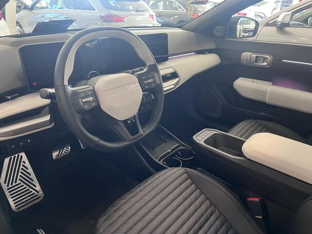 KIA EV4 GT-PlusLine 81.4 kWh NU OP VOORRAAD!! RIJDEN IN 2025!! BEL ONS VOOR SCHERPE OFFERTE!! INRUIL VOORDEEL ¤ 2000,-!!