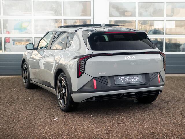 KIA EV4 Plus Advanced 58.3 kWh Direct beschikbaar! Leder | Pano dak| 19" velgen |