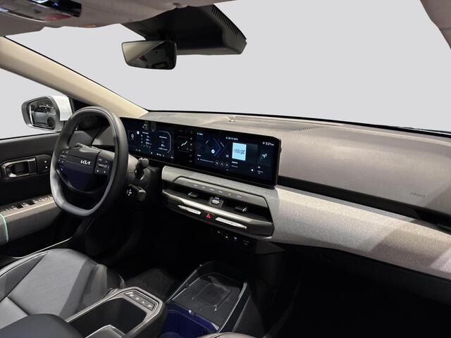 KIA EV4 Plus Advanced 81.4 kWh | Panoramaschuifdak | Verwarmbare achterbank | Harman Kardon | Privacy glass | Dodehoekassistentie |