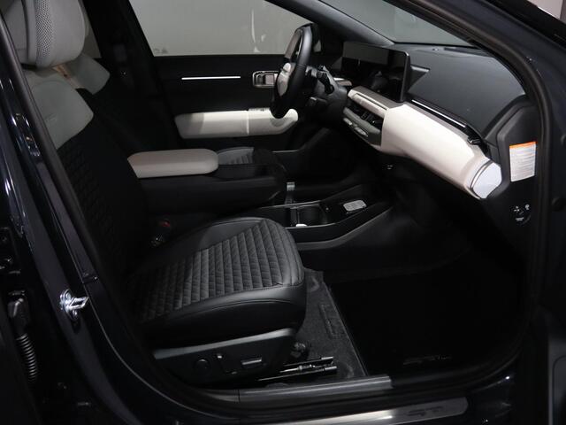 KIA EV4 GT-Line Business Edition 81.4 kWh | Adaptieve cruise control | Stoel- en stuurwielverwarming | Achteruitrijcamera | 19" LM velgen GT-Line | LED-koplampen |