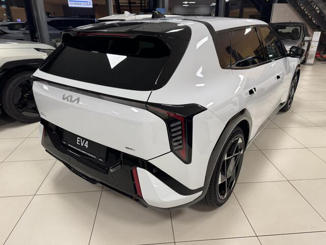 KIA EV4 GT-Line 81.4 kWh Uit voorraad leverbaar ! | BTW auto | Showroomvoordeelauto ! | 28-02-2026 geregistreerd