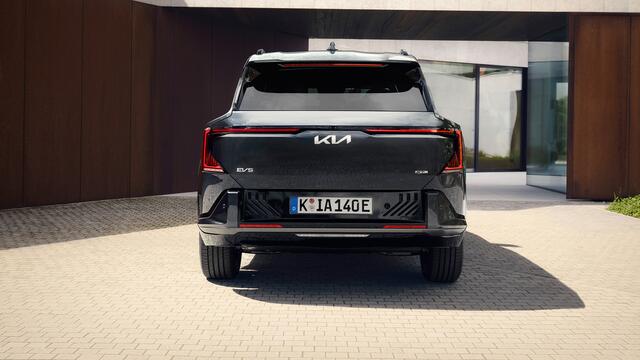 KIA EV5 GT-Line Business Edition 81.4 kWh 17% Bijtelling | Dit jaar leverbaar | Verschillende kleuren | Zie omschrijving