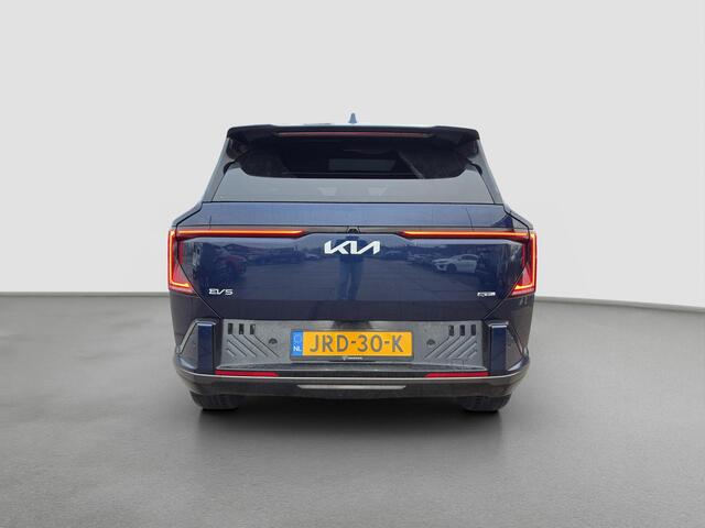 KIA EV5 GT-Line Business Edition 81.4 kWh Fiscaal aantrekkelijk! Stoel & Stuurverwarming | Leder | Pano | Apple Carplay & Android Auto | Elektrische verstelbare stoelen |