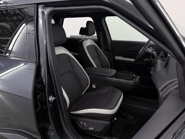 KIA EV5 GT-Line Business Edition 81.4 kWh | Panoramaschuifdak | Led Koplampen | Stoelverwarming voor en achter | Zwarte hemelbekleding |p | Stoelventilatie | Adaptieve cruise control |