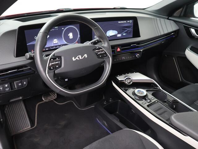 KIA EV6 GT-Line 77.4 kWh | SoH 100% | Panorama dak | Digitale cockpit | Automaat | Multifunctioneel stuurwiel | Cruise control | Laneassist | Flippers | Spraakbediening | Drivemode | Bluetooth | Navigatie | Apple Carplay - Androidauto | Dab+ | Kinderslot | Automa