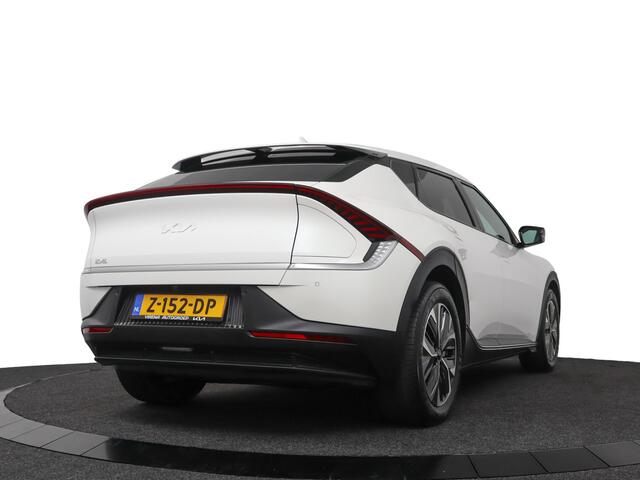 KIA EV6 Light Edition 58 kWh - Stoel-/ Stuurverwarming - Carplay/Android Auto - Camera - Fabrieksgarantie tot 03-2031