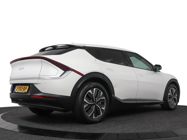KIA EV6 Light Edition 58 kWh - Stoel-/ Stuurverwarming - Carplay/Android Auto - Camera - Fabrieksgarantie tot 03-2031