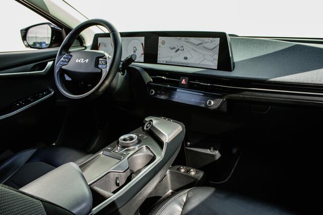 KIA EV6 58 kWh Trekhaak/ Stuur-stoelverwarming/ Half leer/ Camera/ Navigatie/ Carplay/ Adapt. cruise
