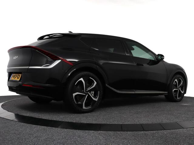 KIA EV6 Edition Advanced 77.4 kWh - SOH 98,3% - Stoel-/stuurverwarming - Navigatie - Adaptive Cruise Control - Sensoren voor & achter - Fabrieksgarantie tot 03-2031