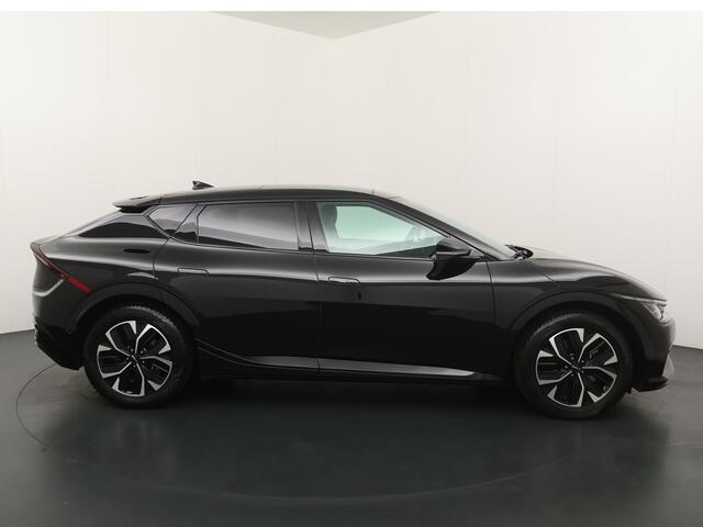 KIA EV6 GT-Line 77.4 kWh - SOH 95,7% - Elektrisch glazen schuif-/kanteldak - Apple Carplay/Android Auto - Fabrieksgarantie tot 05-2029