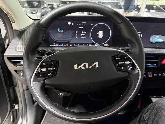 KIA EV6 Plus 77.4 kWh Trekhaak, Btw auto, NL auto, Apple Carplay/Android Auto, Navigatie, Stoel en stuur verwarming.