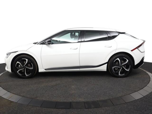 KIA EV6 GT-Line 77.4 kWh Stoelverwarming -/ ventilatie - Elektrisch verstelbare voorstoelen - Apple Carplay/Andoid Auto - Achteruitrijcamera - Climate Control - Fabrieksgarantie tot 2031