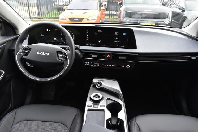 KIA EV6 Light 58 kWh | Apple Carplay | LED koplampen | Achteruitrijcamera| Navigatiesysteem |