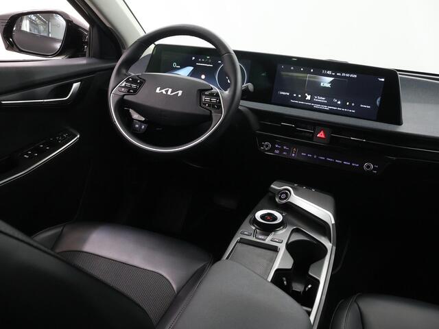 KIA EV6 Air 58 kWh | Navigatie | Parkeercamera | Stoelverwarming | Keyless Go |
