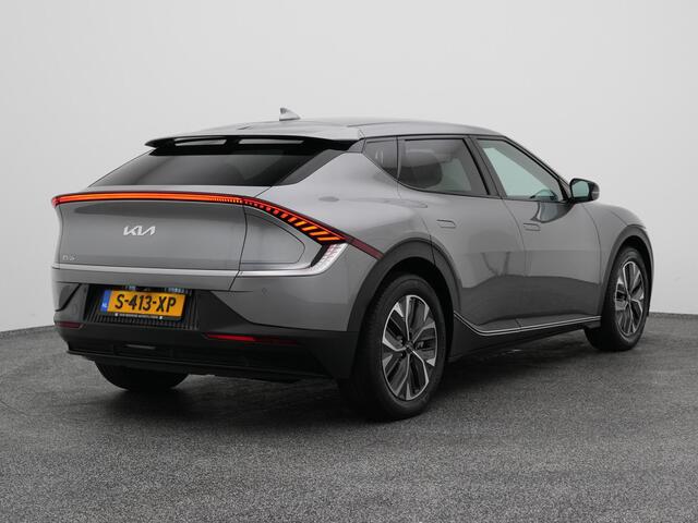 KIA EV6 Air 58 kWh | CAMERA | ADAPTIVE | KEYLESS | STOEL- EN STUURVERW.
