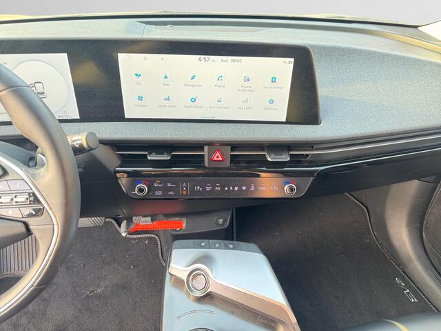 KIA EV6 58 kWh- Fabrieksgarantie, Carplay, Android Auto, Camera, Stuur/Stoelverwarming, Trekhaak