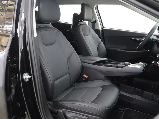 KIA EV6 Light Edition 63 kWh | Stoelverwarming | Adaptieve cruise control | Parkeersensoren | Stuurwiel verwarmd |